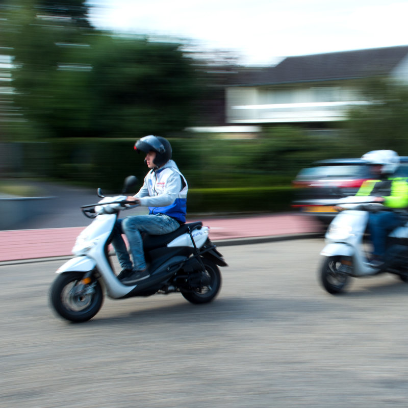 De Specialist in Bromfiets Rijlessen!