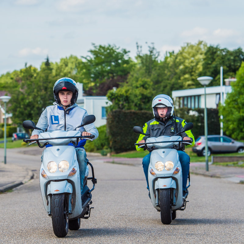 Bromfiets Rijbewijs in 1 Dag Leiden